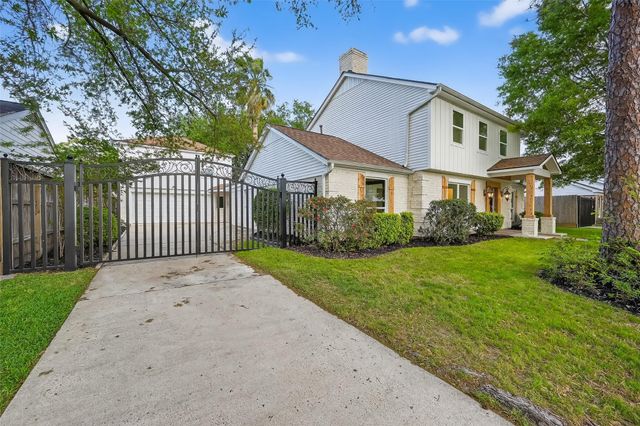 2734 Triway Lane, Houston, TX 77043
