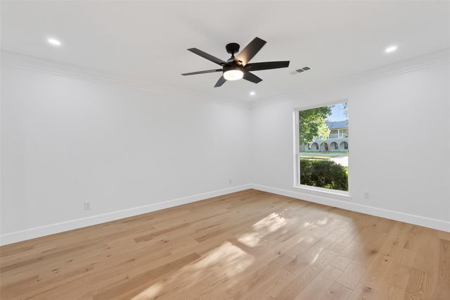 2734 Triway Lane, Houston, TX 77043