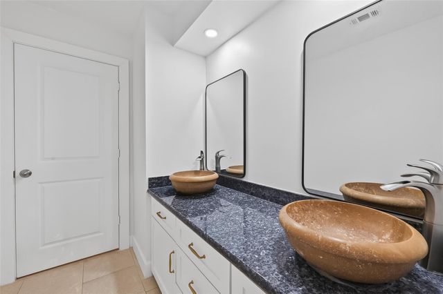 2734 Triway Lane, Houston, TX 77043