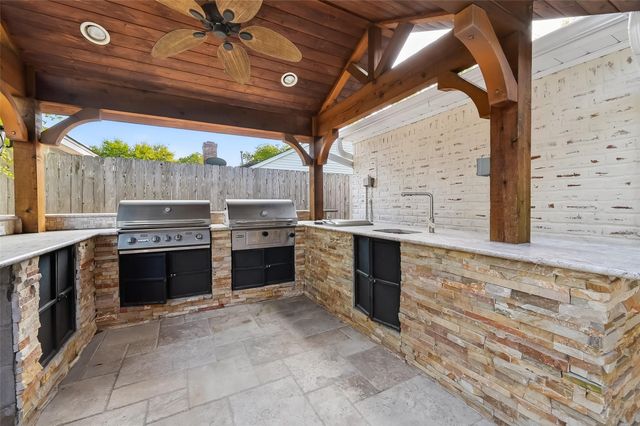 2734 Triway Lane, Houston, TX 77043