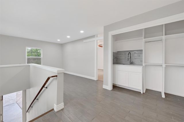 2734 Triway Lane, Houston, TX 77043