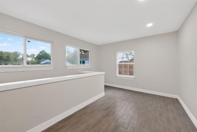 2734 Triway Lane, Houston, TX 77043
