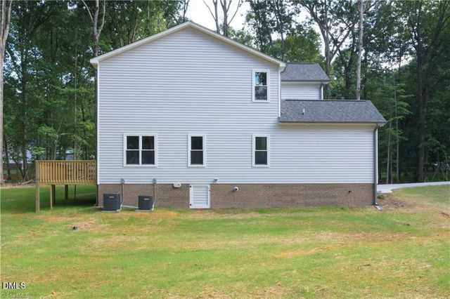 540 N Timberlea Street, Liberty, NC 27298