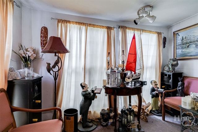 915 Porter Street, Savannah, GA 31415