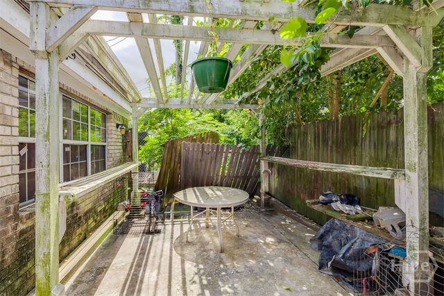 915 Porter Street, Savannah, GA 31415