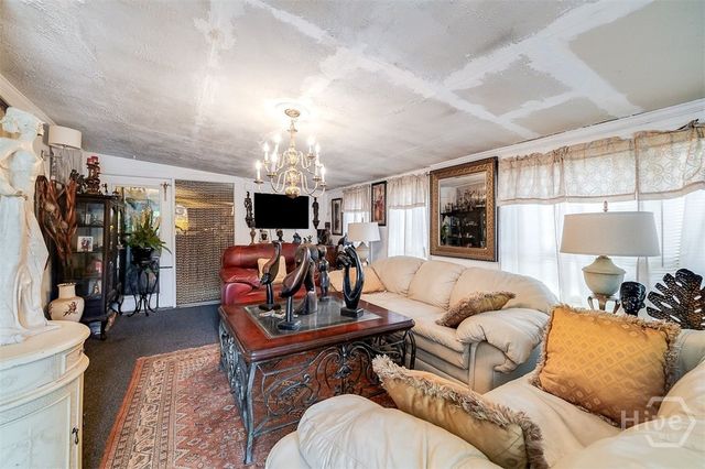 915 Porter Street, Savannah, GA 31415