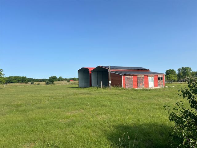 1091 CR 4870, Leonard, TX 75452