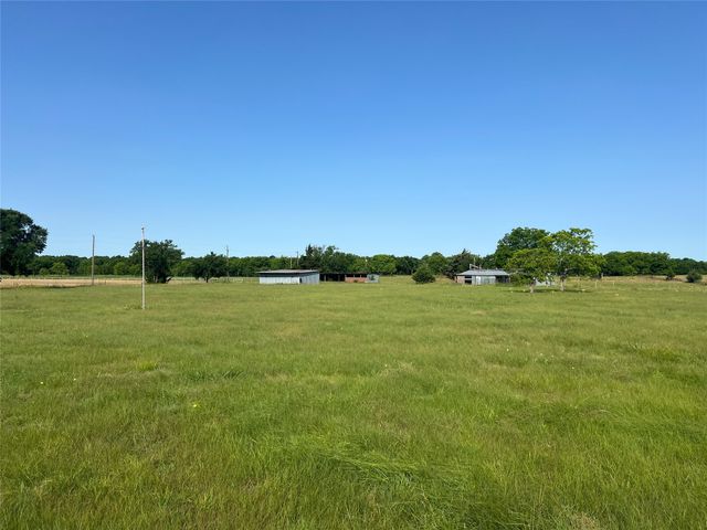 1091 CR 4870, Leonard, TX 75452