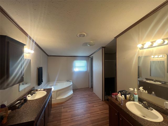 1091 CR 4870, Leonard, TX 75452