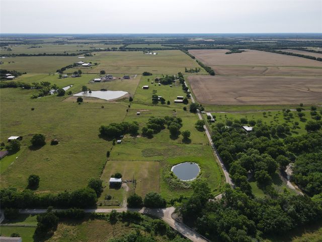 1091 CR 4870, Leonard, TX 75452