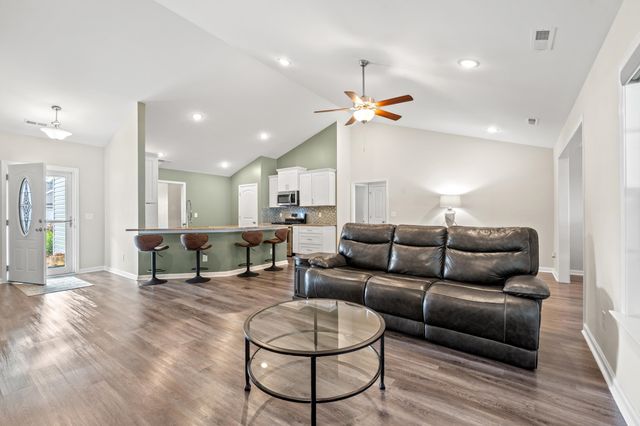 3324 Merganser Dr., Conway, SC 29527