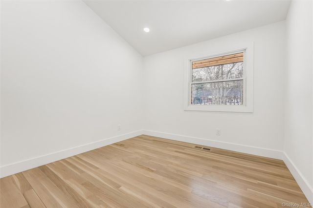 105 Old Riverhead Road, Hampton Bays, NY 11946