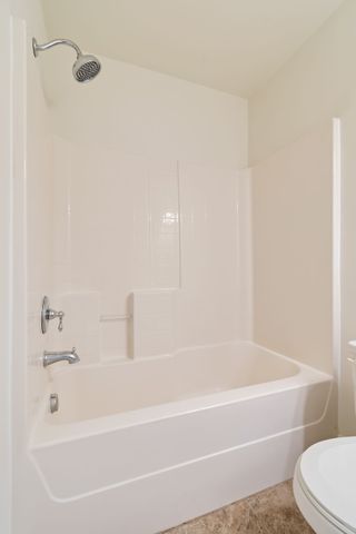 7407 Lords Chapel Dr, Nashville, TN 37211