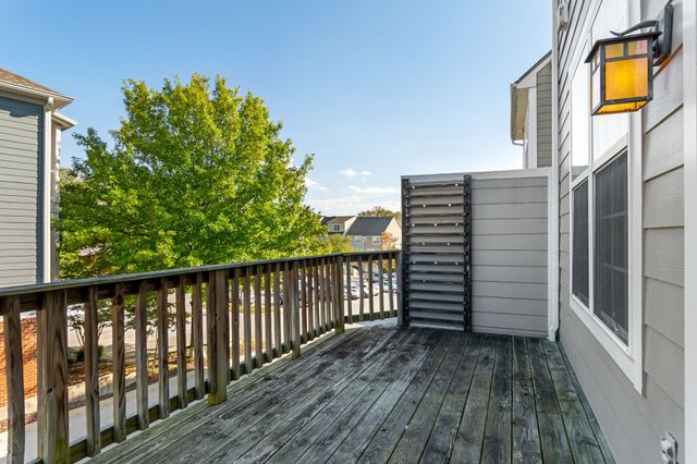 7407 Lords Chapel Dr, Nashville, TN 37211