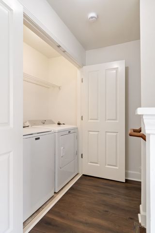 7407 Lords Chapel Dr, Nashville, TN 37211