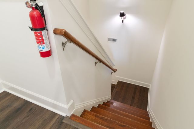 7407 Lords Chapel Dr, Nashville, TN 37211