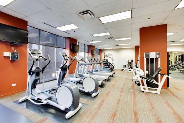 330 N JEFFERSON Street 1607, Chicago, IL 60661