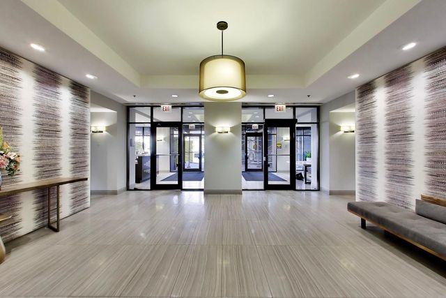 330 N JEFFERSON Street 1607, Chicago, IL 60661