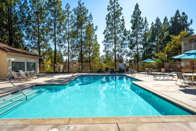 5744 Oak Bend Lane 108, Oak Park, CA 91377