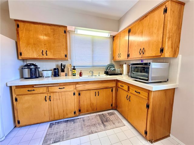 243 E Harrison, Pomona, CA 91767