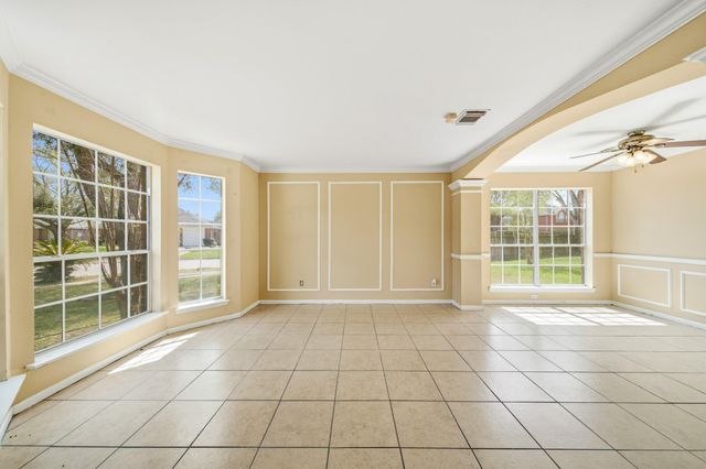 6403 Spring Creek, Houston, TX 77084