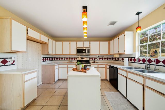 6403 Spring Creek, Houston, TX 77084