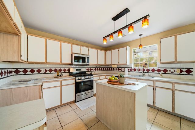 6403 Spring Creek, Houston, TX 77084