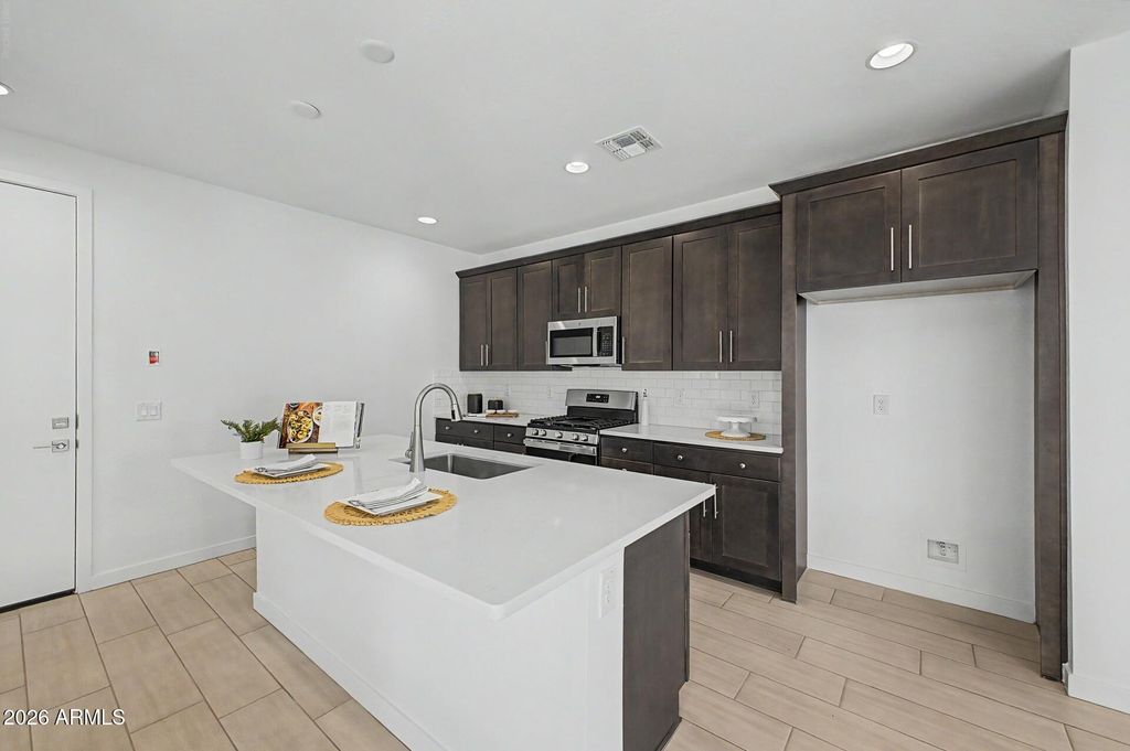 10295 S CAVE SPRING Trail, Apache Junction, AZ 85120 — photo 3