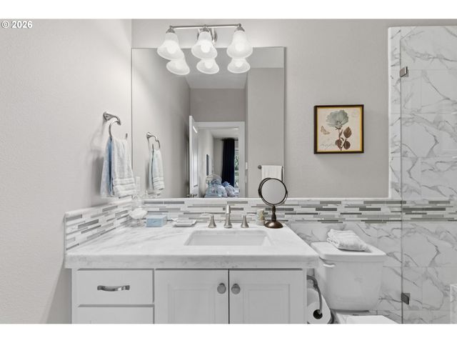 6231 Nw KLICKITAT Ct, Camas, WA 98607