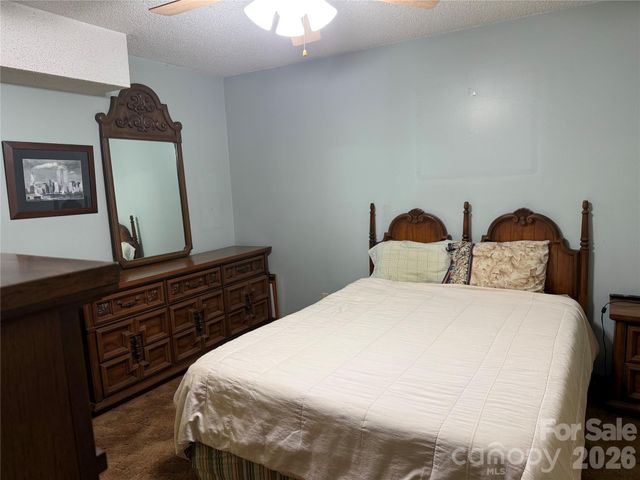 97 Wilkie Way 25, Fletcher, NC 28732