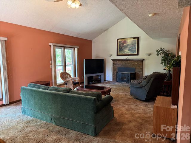 97 Wilkie Way 25, Fletcher, NC 28732
