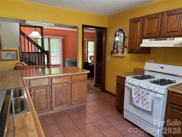 97 Wilkie Way 25, Fletcher, NC 28732