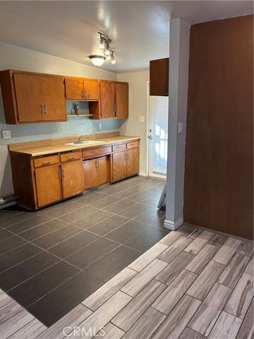 643 W Ramona, Rialto, CA 92376