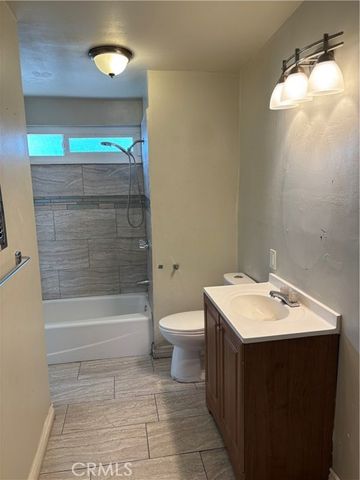 643 W Ramona, Rialto, CA 92376