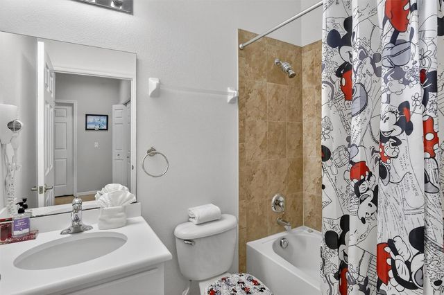 2801 OAKWATER DRIVE 2801, Kissimmee, FL 34747