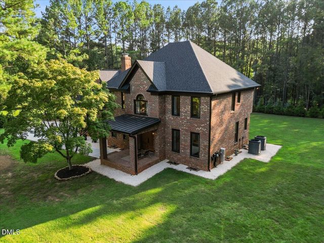 700 Lochgarton Lane, Raleigh, NC 27614