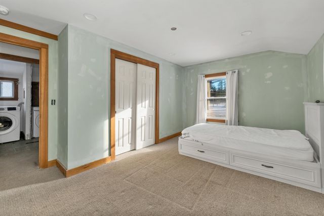 269 Tamworth Road, Tamworth, NH 03886