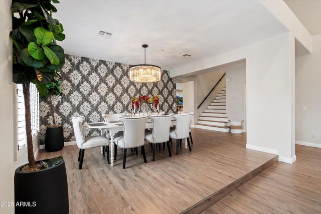 7600 E TAILFEATHER Drive, Scottsdale, AZ 85255