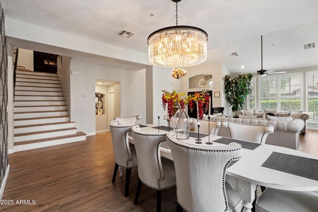 7600 E TAILFEATHER Drive, Scottsdale, AZ 85255