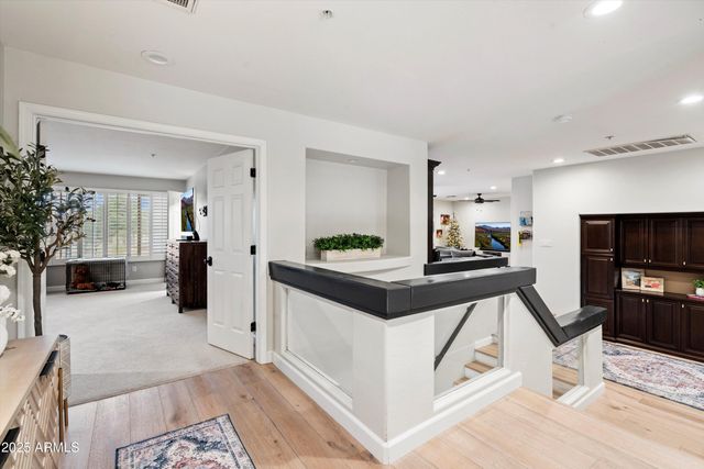 7600 E TAILFEATHER Drive, Scottsdale, AZ 85255