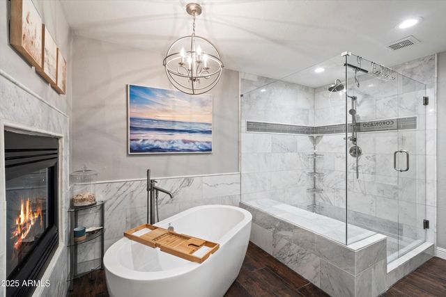 7600 E TAILFEATHER Drive, Scottsdale, AZ 85255