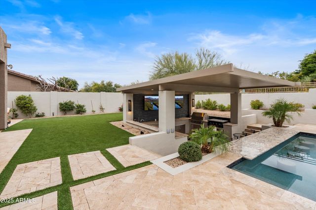 7600 E TAILFEATHER Drive, Scottsdale, AZ 85255