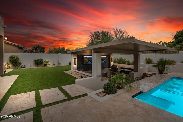 7600 E TAILFEATHER Drive, Scottsdale, AZ 85255