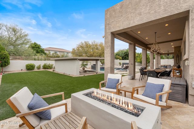 7600 E TAILFEATHER Drive, Scottsdale, AZ 85255