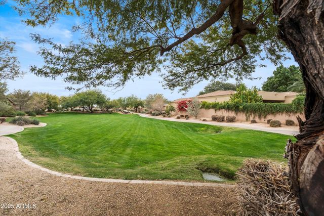7600 E TAILFEATHER Drive, Scottsdale, AZ 85255