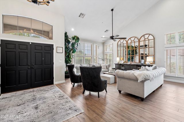 7600 E TAILFEATHER Drive, Scottsdale, AZ 85255