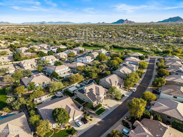 7600 E TAILFEATHER Drive, Scottsdale, AZ 85255