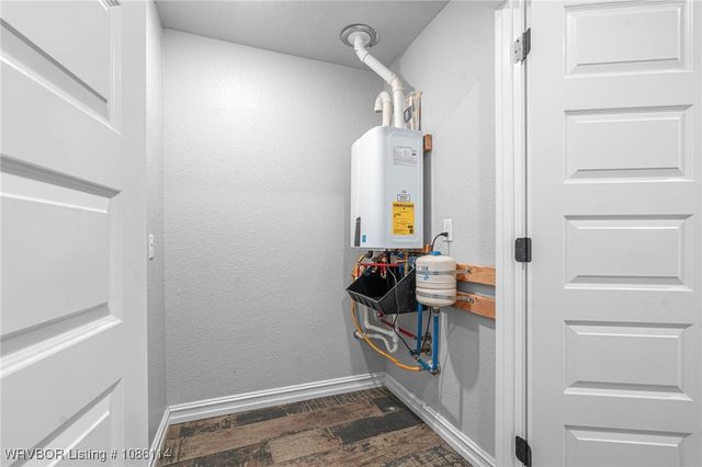 3001 S 106th Circle, Fort Smith, AR 72903