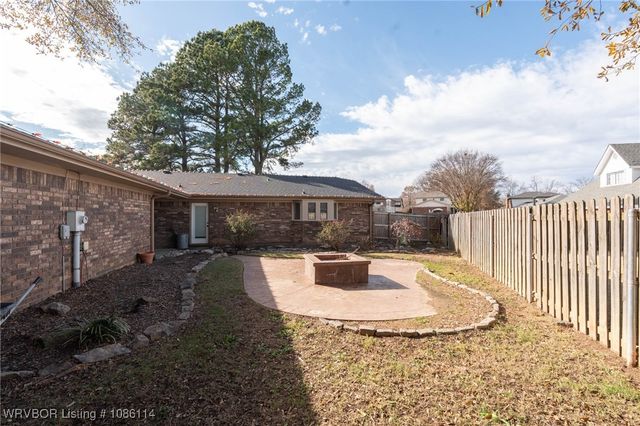 3001 S 106th Circle, Fort Smith, AR 72903