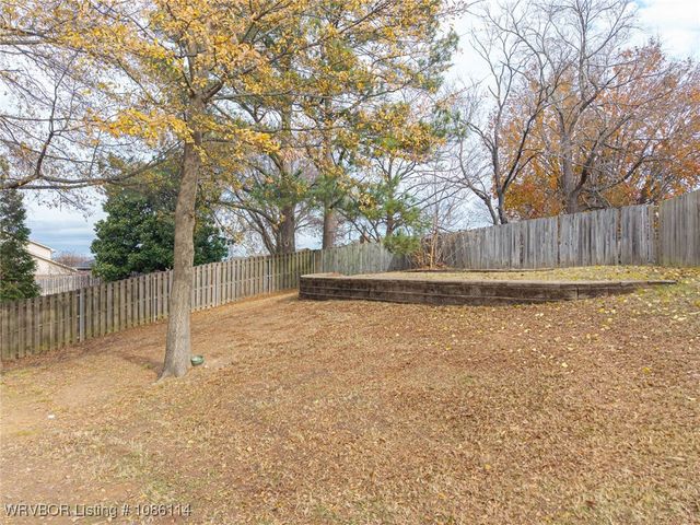 3001 S 106th Circle, Fort Smith, AR 72903